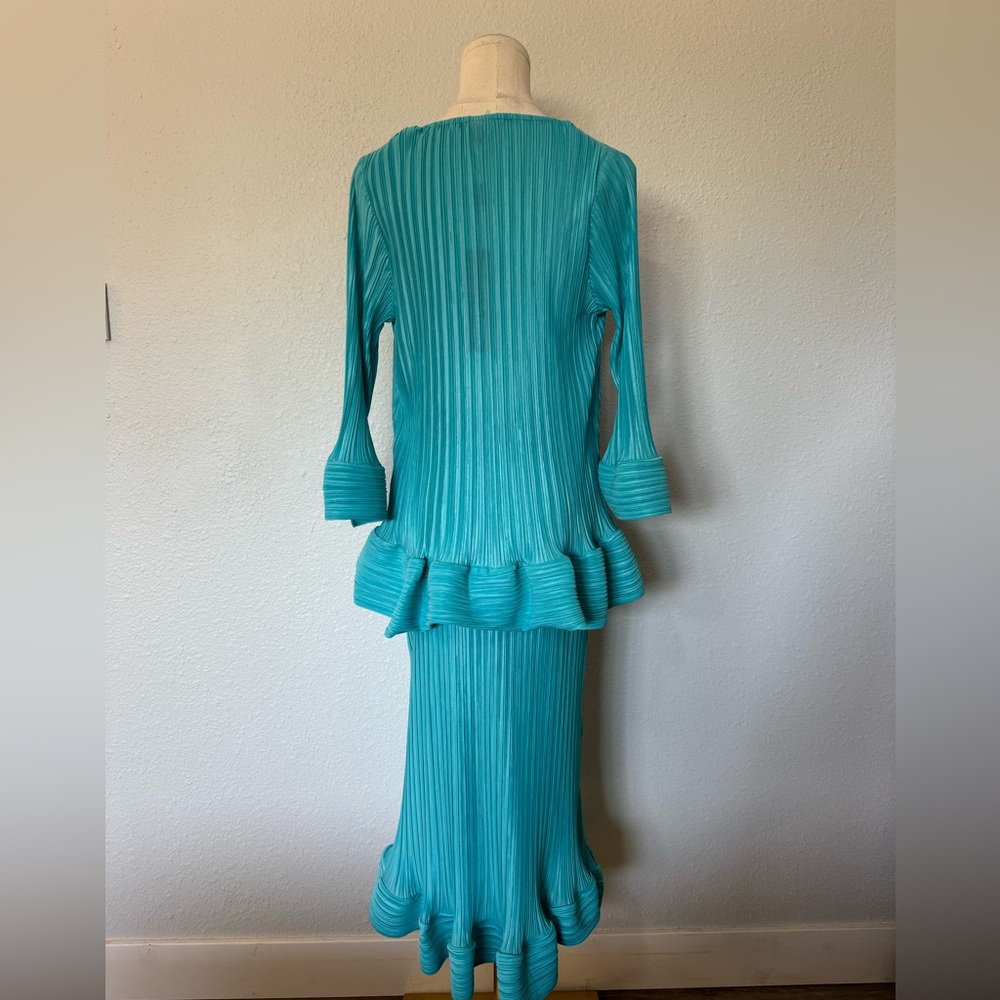 NWT Beulah Turquoise Pleated Top & Skirt Set One Size - Picture 7 of 16